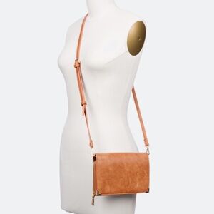 Urban expressions Alesa Wallet clutch